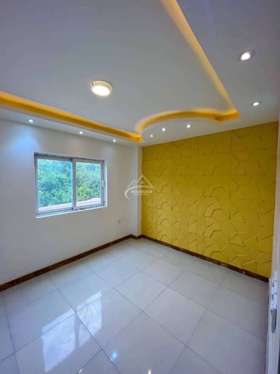 خرید ویلا استخردار دوبلکس نما کلاسیک در چمستان